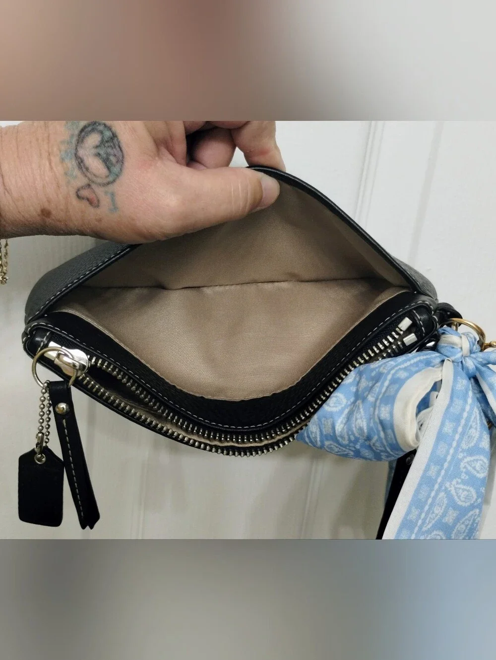 Coach Chelsea Wristlet/Wallet Vintage Y2K